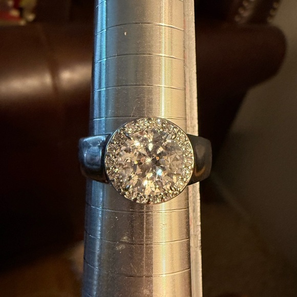 Sterling Silver 925 ECZ Halo Cocktail Ring with Cubic Zirconia - Picture 1 of 8